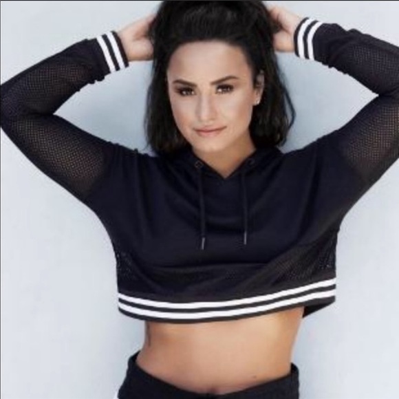 mesh hoodie crop top